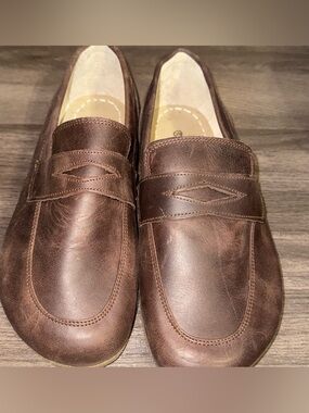 Earthing Harmony Grounding & Earthing Barefoot Penny Loafers Women. Sz 39.